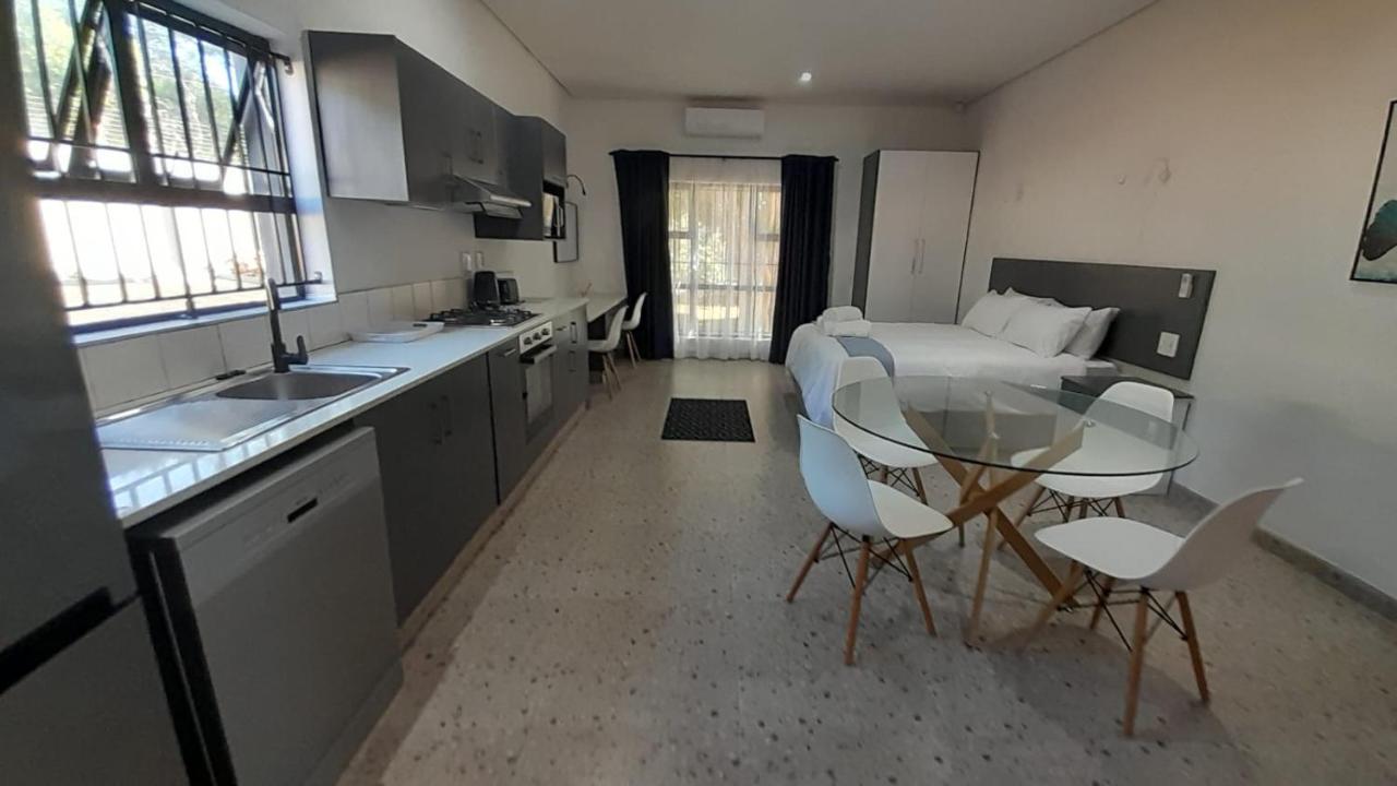 The Wishing Well Guest House Self-Catering Port Edward Exteriér fotografie